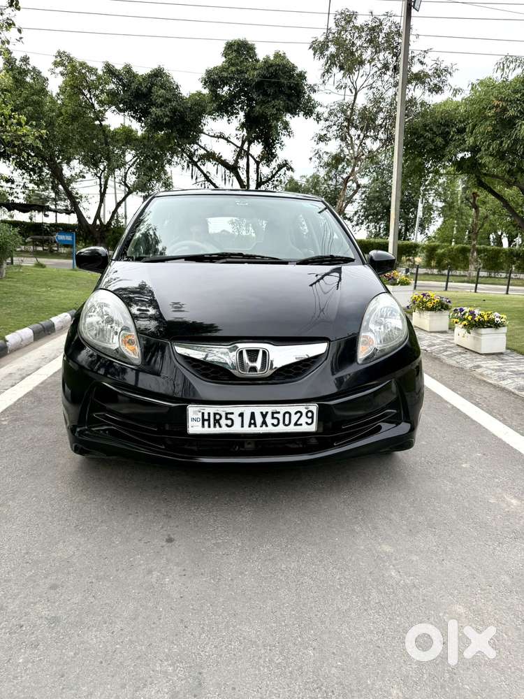 Honda Brio S (o) Mt, 2013, Petrol