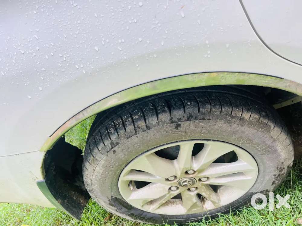 Toyota Innova Crysta 2018 Diesel Well Maintained