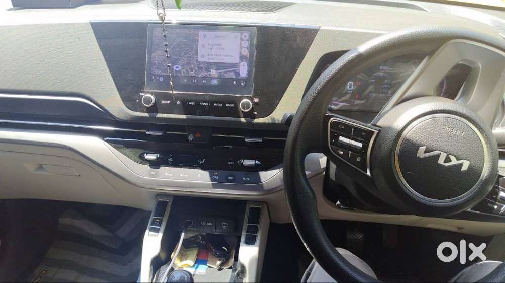 Kia Carens 2023  1st Owner  40,000 Km  Excellent Condition