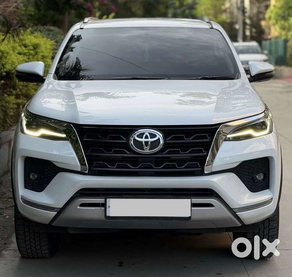 Toyota Fortuner 4x2 At 2.8 Diesel, 2022, Diesel