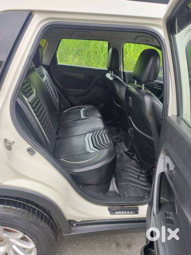Maruti Suzuki Brezza 1.5 Vxi Smart Hybrid, 2022, Petrol