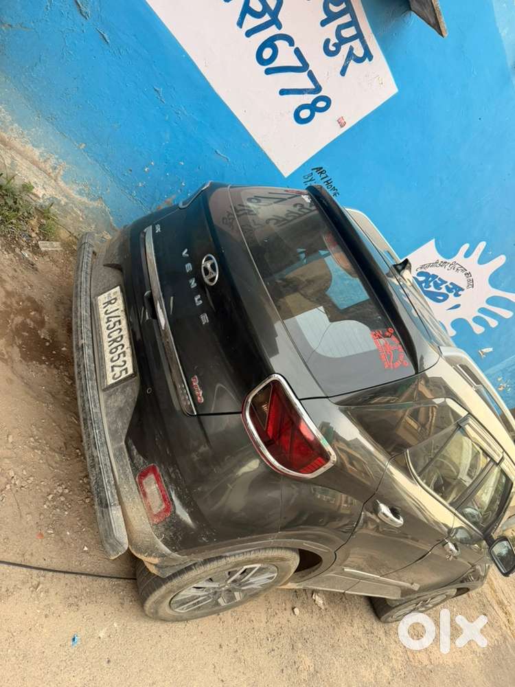 2022 Hyundai Venue Petrol Deep Forest