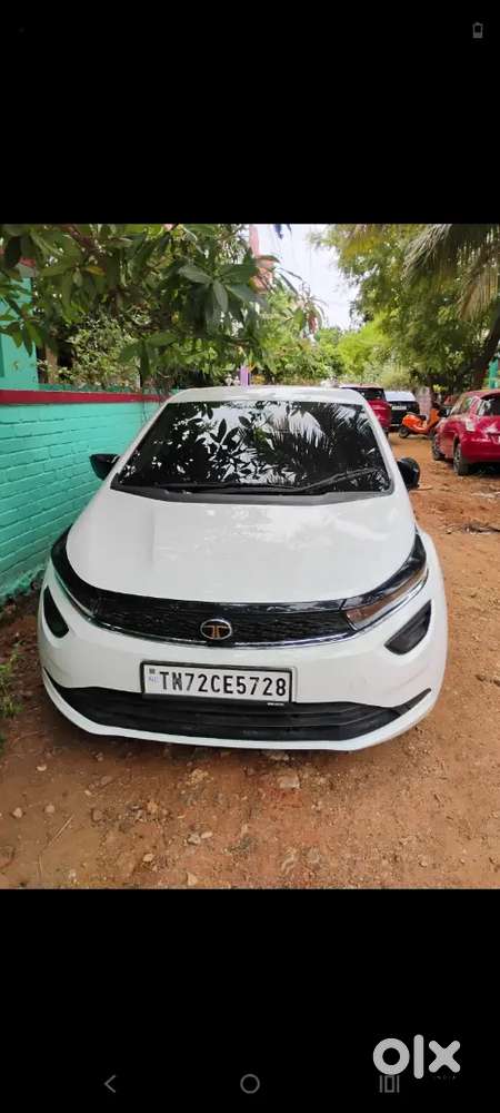 Tata Altroz 2024 Petrol 33500 Km Driven