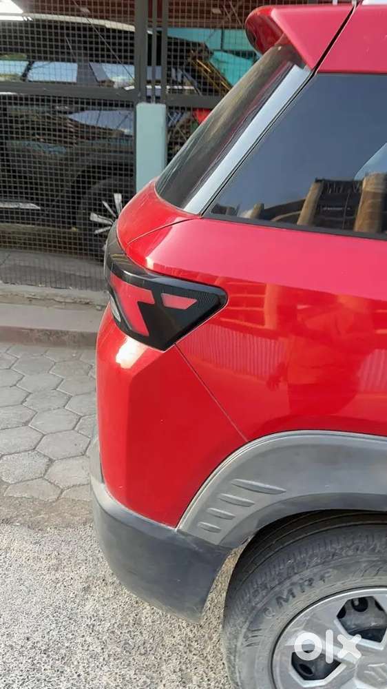 Maruti Suzuki Brezza Lxi 2024
