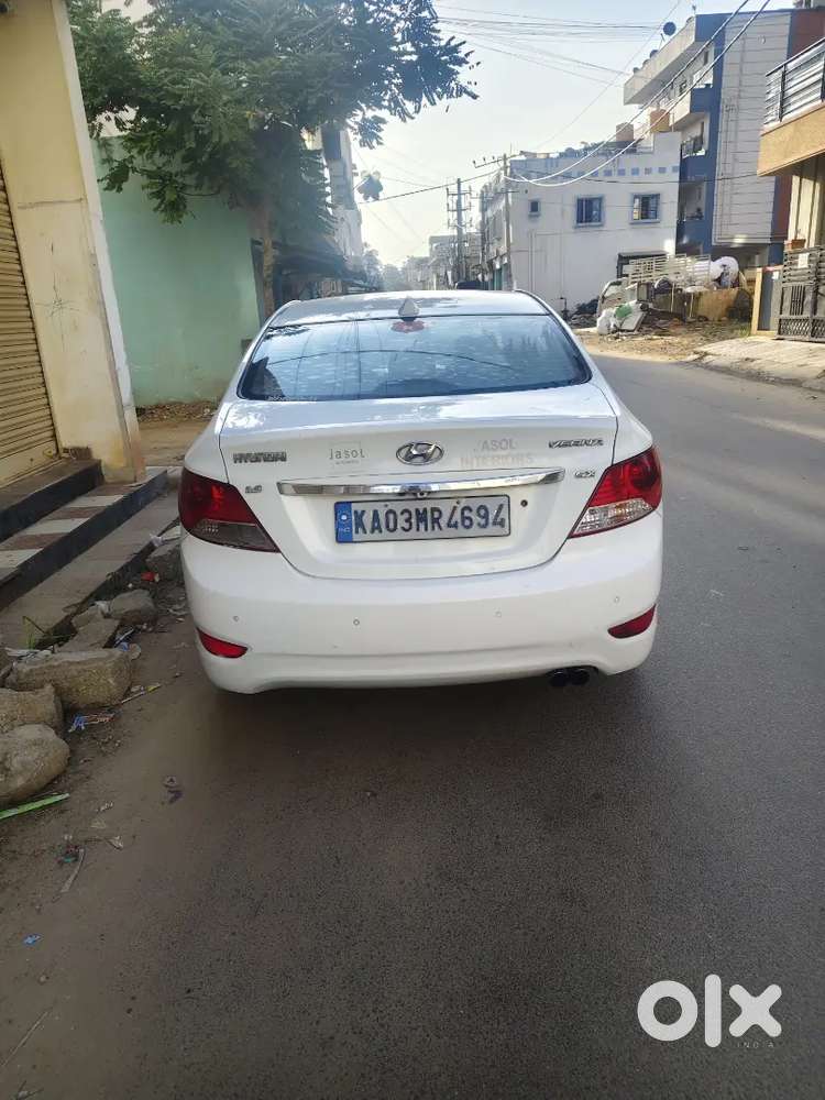 Hyundai Verna Fluidic 2012