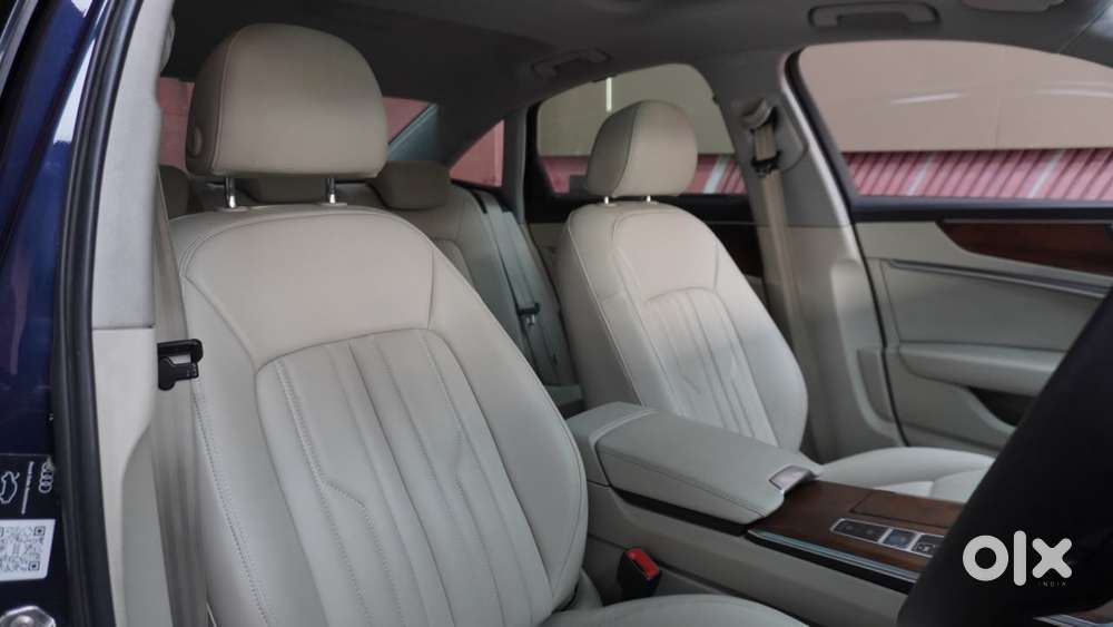 Audi A6 2.0 45 Tfsi Premium Plus, 2023, Petrol