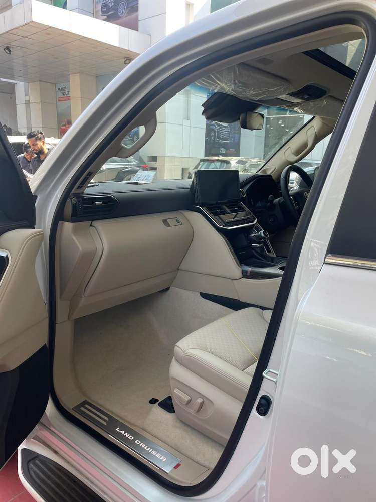 Toyota Land Cruiser 3.3 Zx Diesel, 2025, Diesel