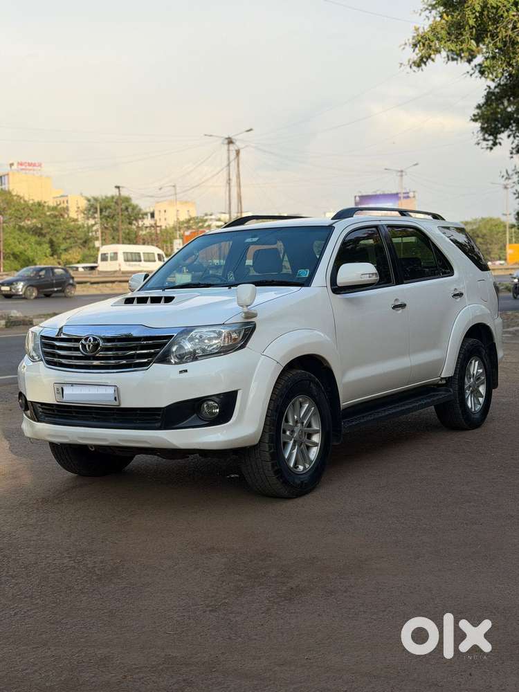Toyota Fortuner 2011-2016 4x4 Mt, 2014, Diesel