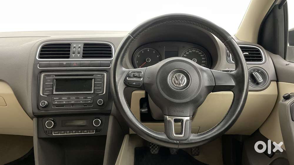 Volkswagen Vento 2010-2013 Petrol Highline, 2013, Petrol