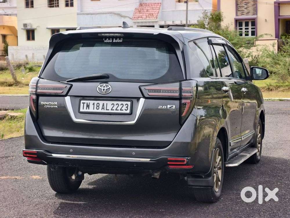 Toyota Innova Crysta 2.8z Automatic, 2017, Diesel
