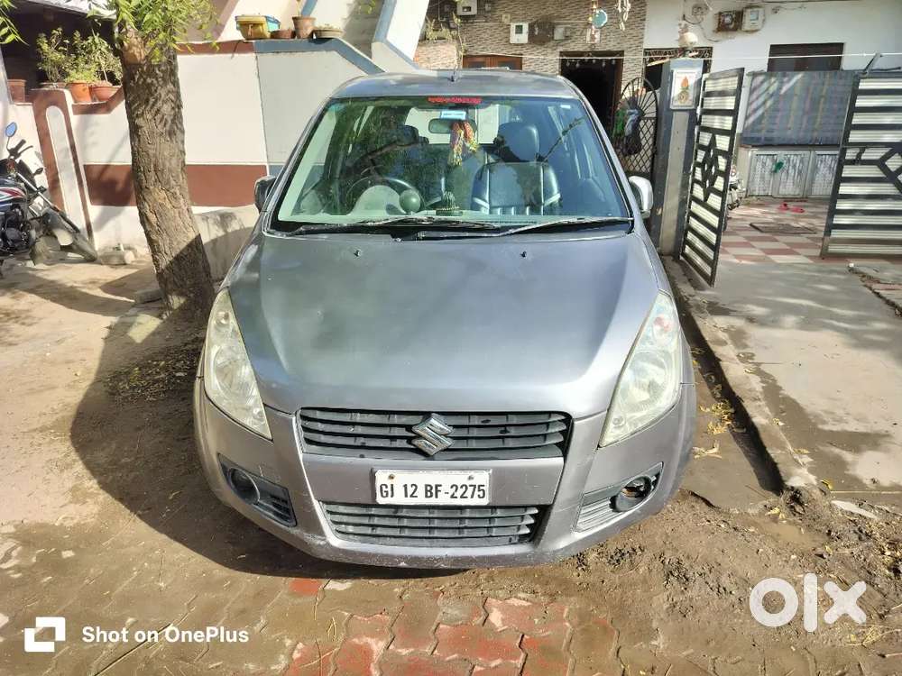 Customer Hun Deni Hai