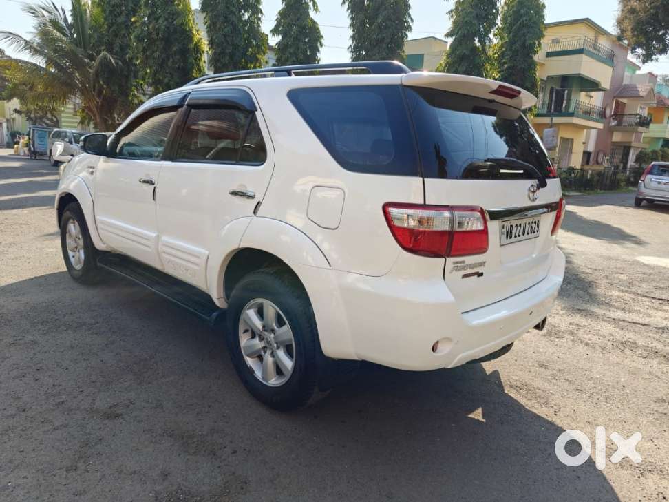 Toyota Fortuner 3.0 4x4 Manual, 2012, Diesel