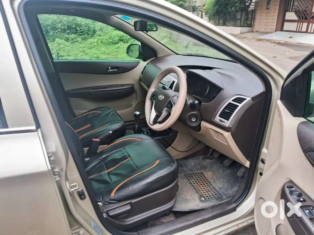 Hyundai I20 1.2 Sportz (o), 2010, Petrol