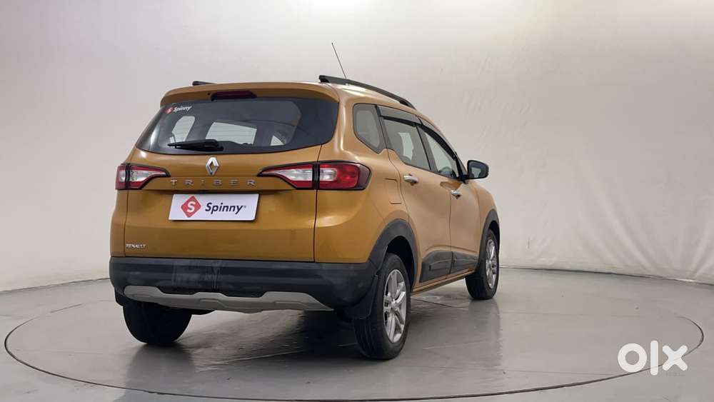 Renault Triber Rxz Easy-r Amt, 2023, Petrol
