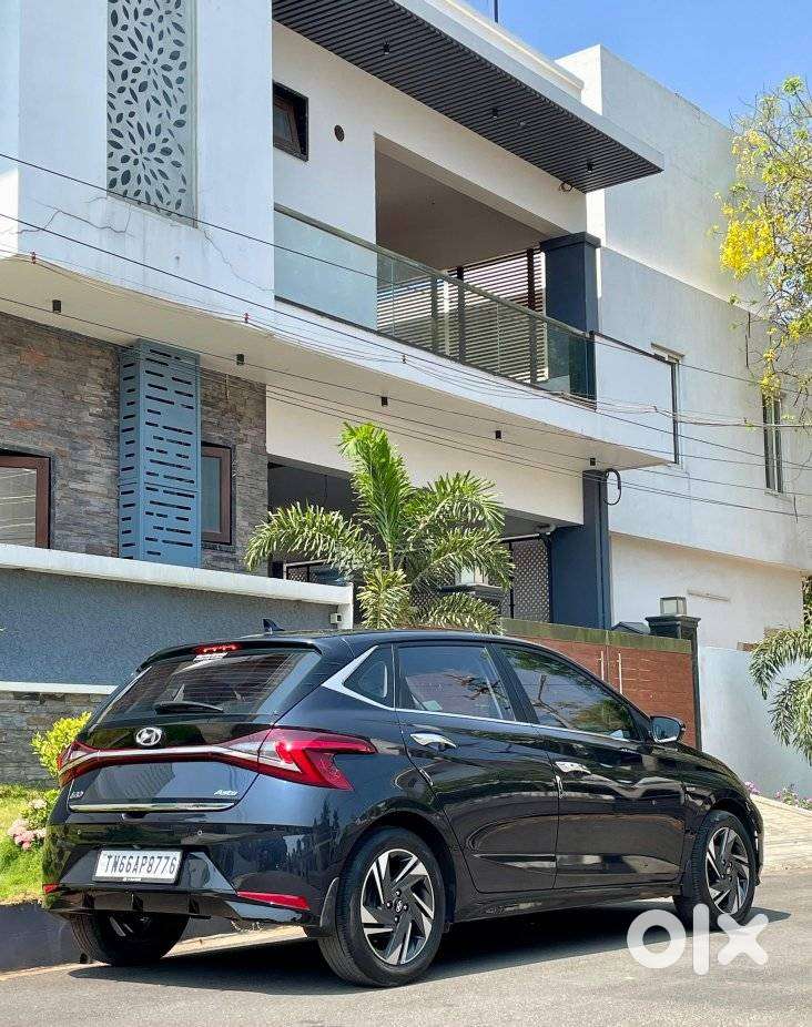 Hyundai I20 Asta (o) 1.2 Mt, 2023, Petrol