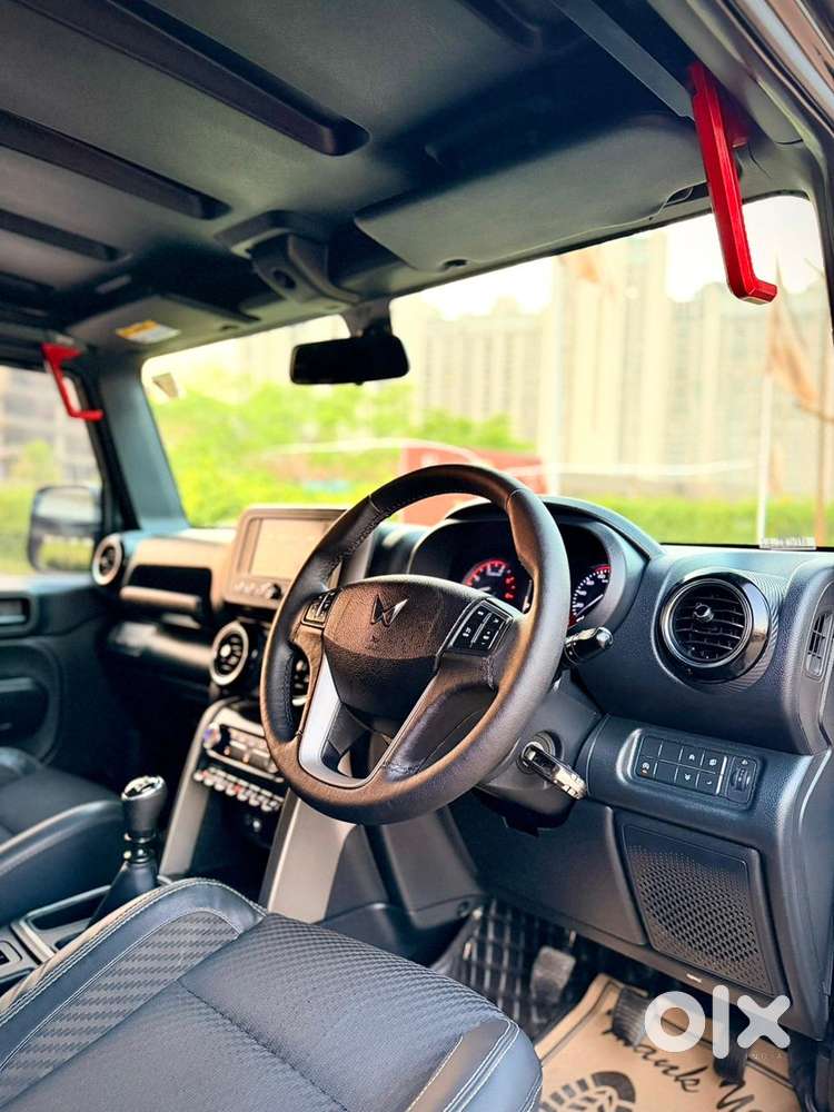 Mahindra Thar Lx Convertible Top Diesel Mt 4wd, 2020