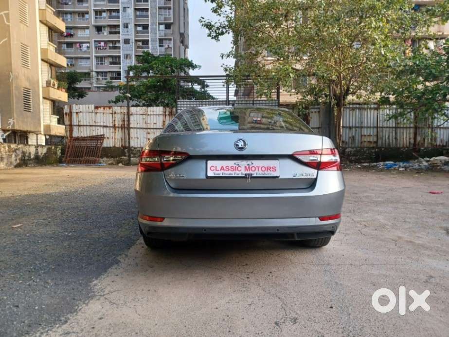 Skoda Superb Lk 1.8 Tsi At, 2019, Petrol