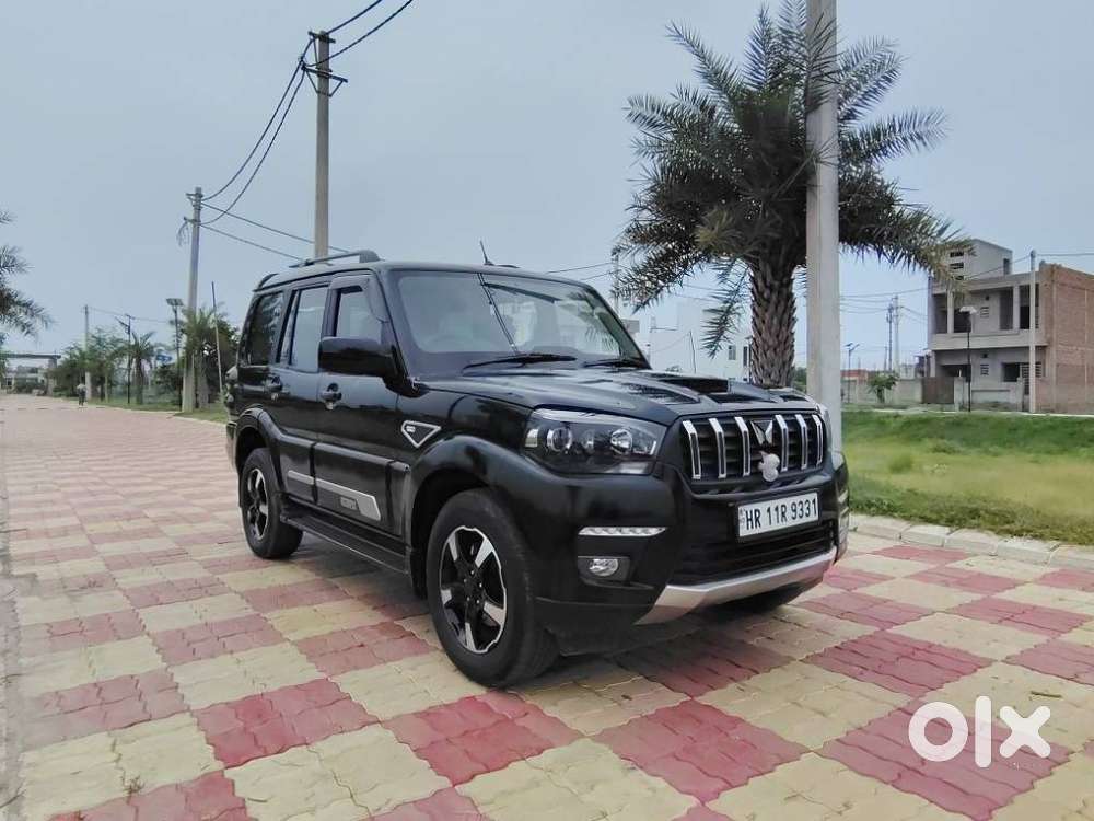 Mahindra Scorpio S11 Mt 7s, 2025, Diesel