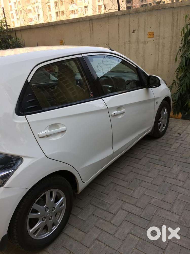 Honda Brio 2012 Petrol Well Maintained