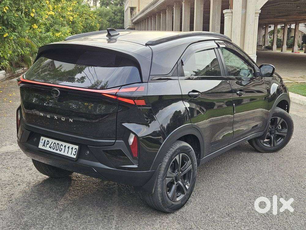 Tata Nexon Creative Plus 1.2 Petrol 6mt Dark Edition, 2024, Petrol