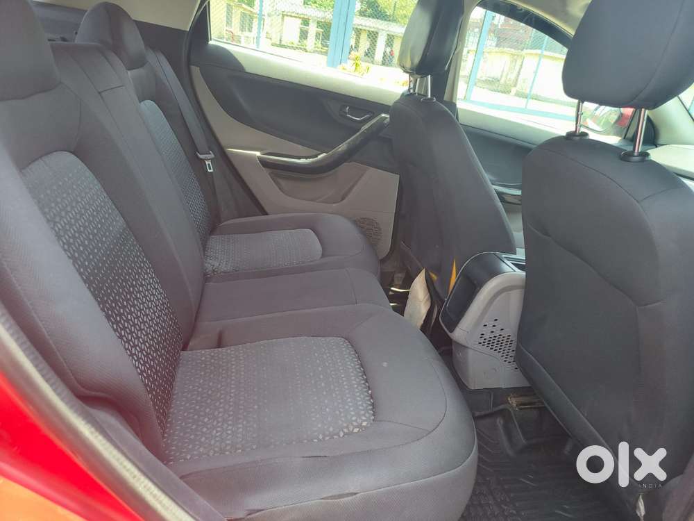 Tata Nexon 1.5 Revotorq Xm (s), 2018, Petrol