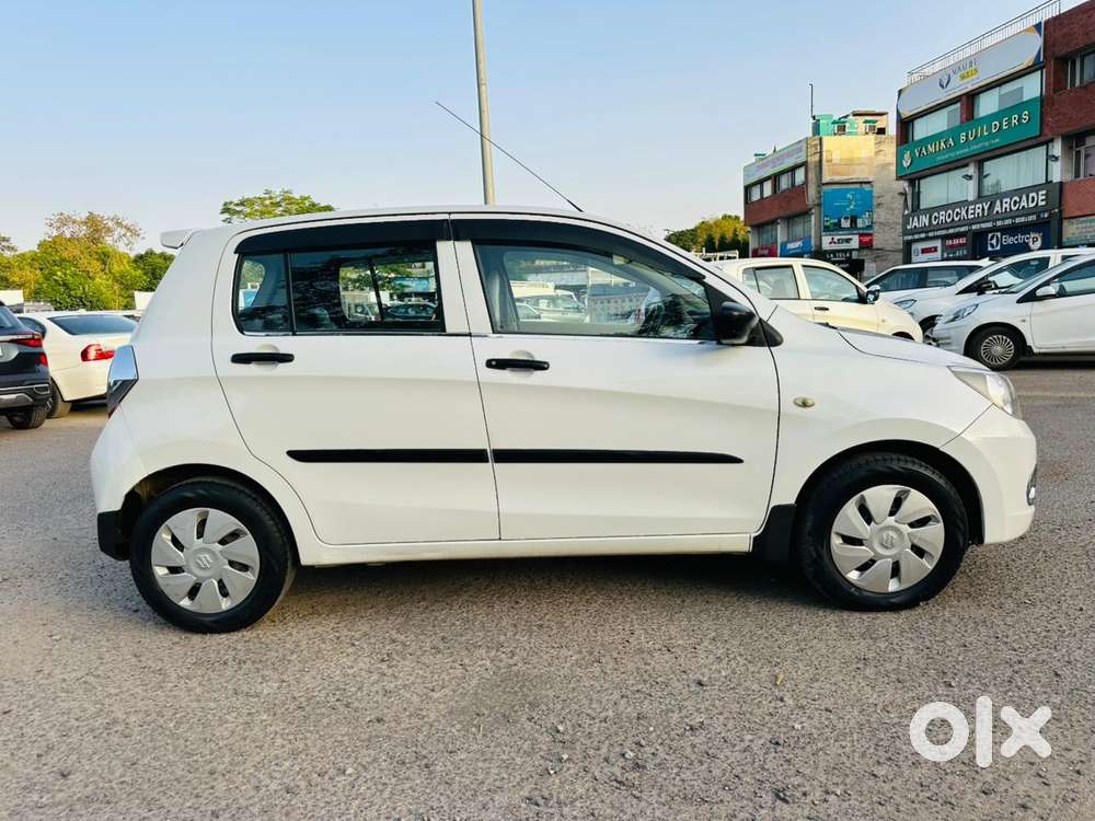Maruti Suzuki Celerio 1.0 Vxi Amt, 2014, Petrol