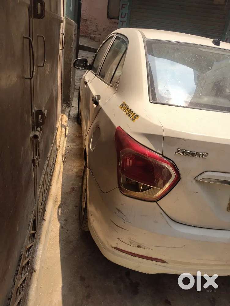Hyundai Xcent 2015 Diesel 152348 Km Driven