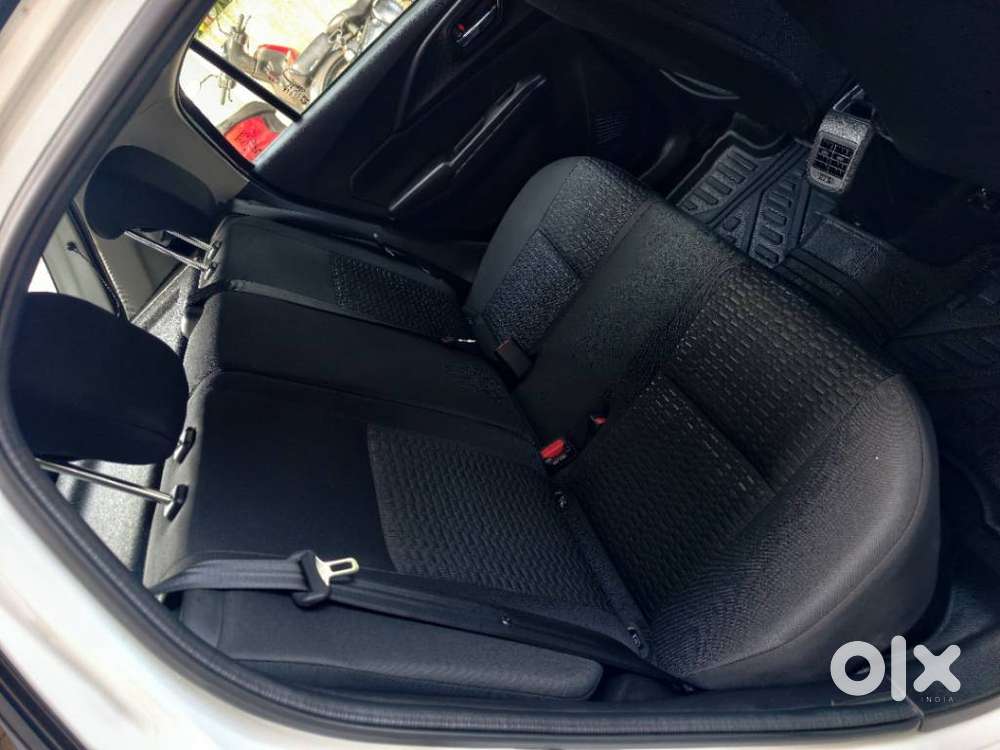 Maruti Suzuki Swift Zxi Plus Dual Tone, 2024, Petrol