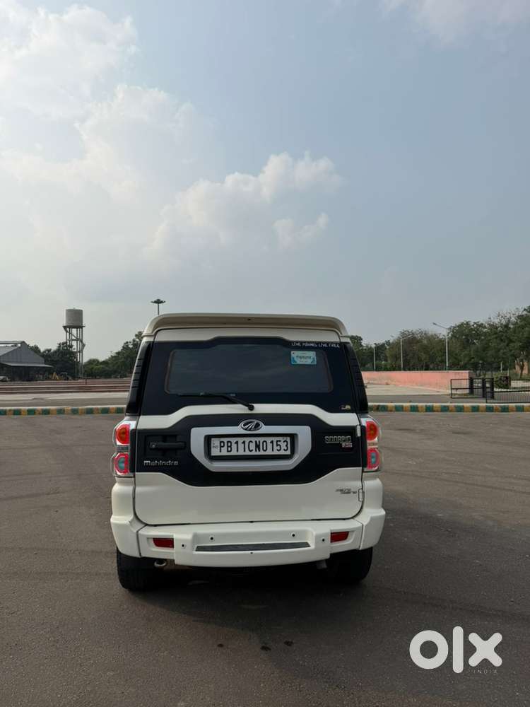 Mahindra Scorpio Diesel Manual 2015