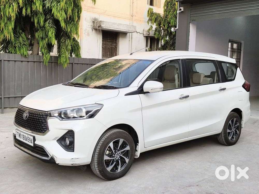 Toyota Rumion V Mt, 2024, Petrol