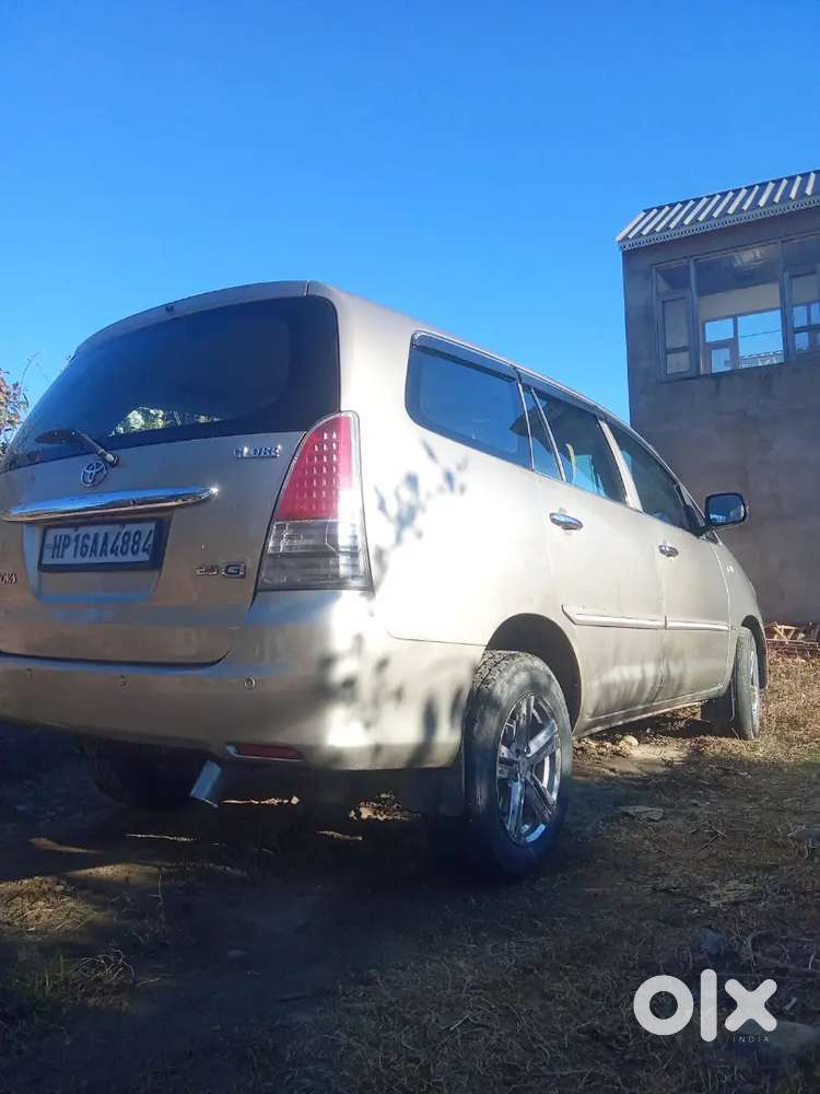 Toyota Innova 2012 Diesel 117200 Km Driven