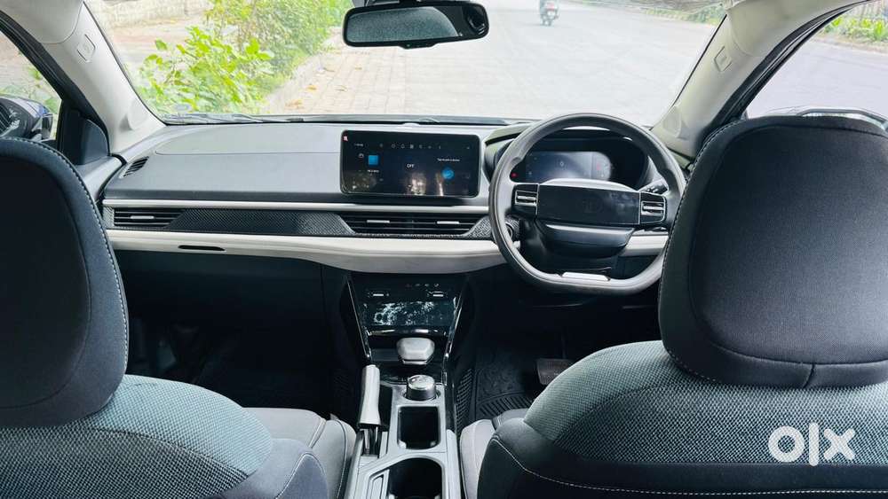Tata Nexon Creative Plus S 1.2 Revotron Petrol 6 Amt, 2023, Petrol