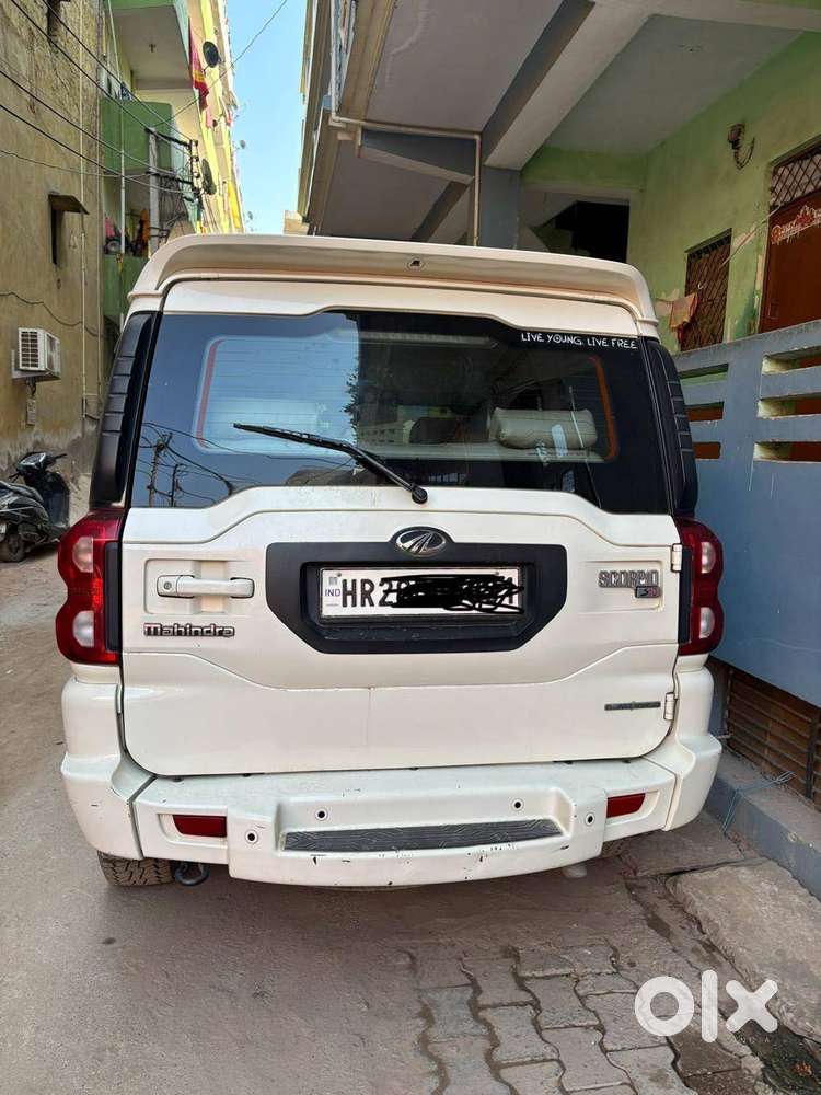 Mahindra Scorpio 2017 Diesel Well Maintained