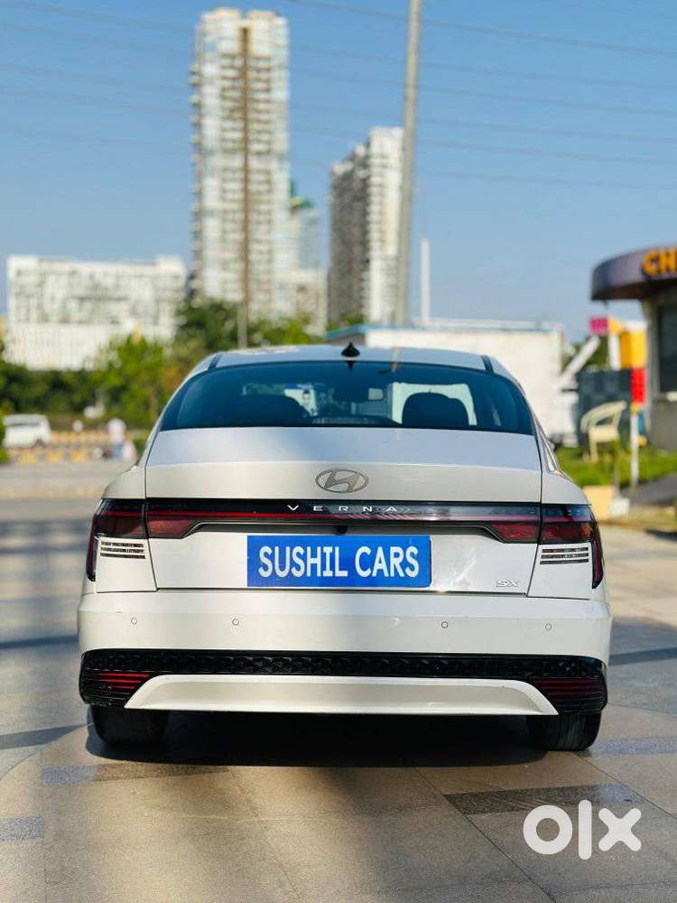 Hyundai Verna 1.5 Sx Petrol Mt, 2024, Petrol