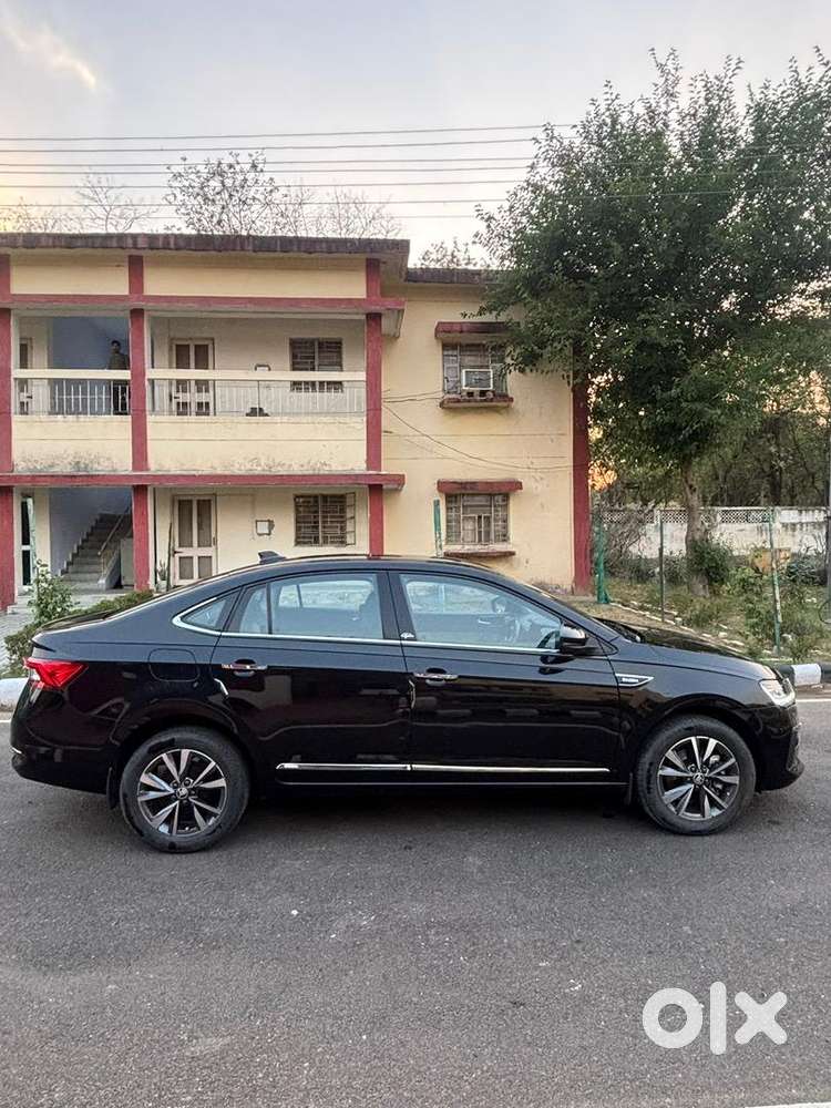 Skoda Slavia 2024 Petrol- Showroom Condition