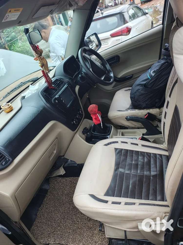 Mahindra Tuv 300, 2017, Diesel