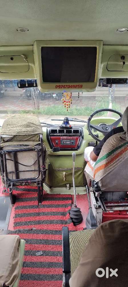 Force Motors Trax Cruiser 2011