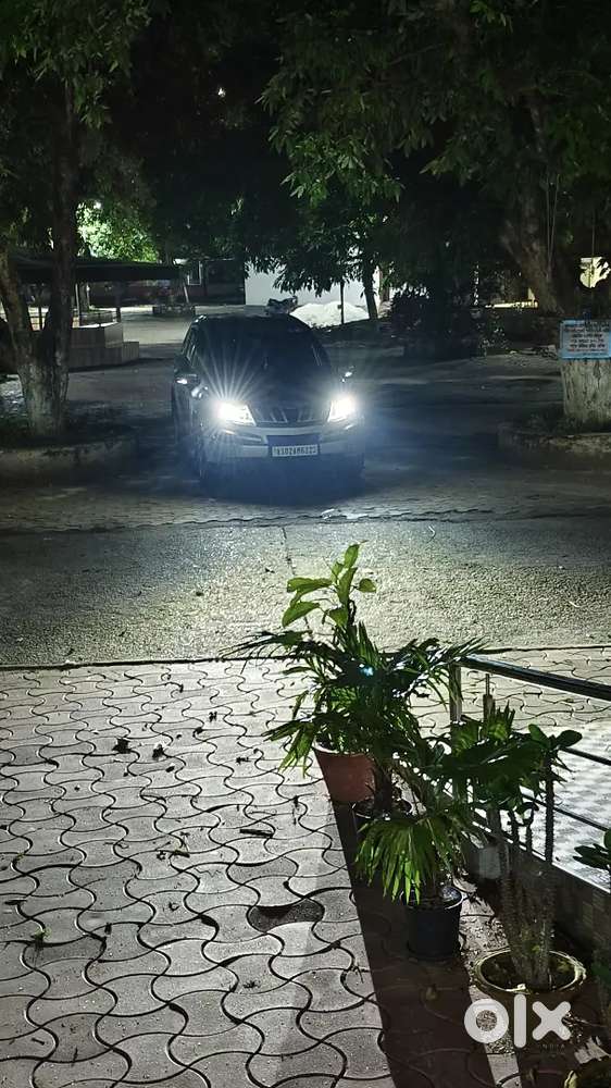 Xuv 500.. In Good Condition. M Hawk Engine.. Seal Engine