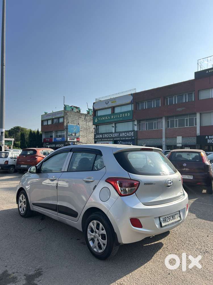 Hyundai Grand I10 Sportz Edition, 2015, Petrol