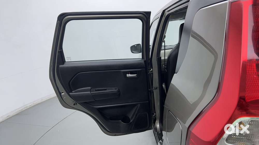 Maruti Suzuki Wagon R 1.2 Zxi, 2022, Petrol