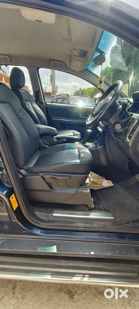 Tata Hexa 2.2 Xta 4x2 7 Str Dual Tone, 2017, Diesel