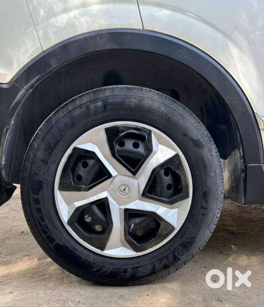 Mahindra Xuv300 W4 Diesel, 2022, Diesel