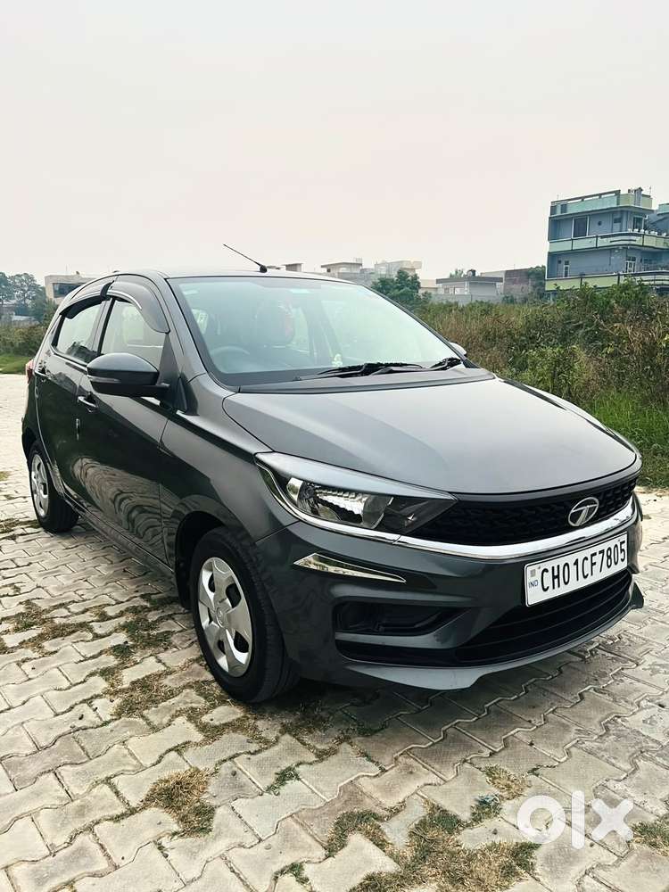 Tata Tiago 1.2 Revotron Xt (o), 2021, Petrol