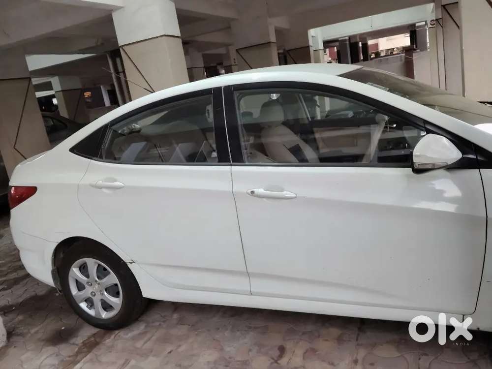 Hyundai Verna 2011 Diesel Good Condition Tyare 4 New