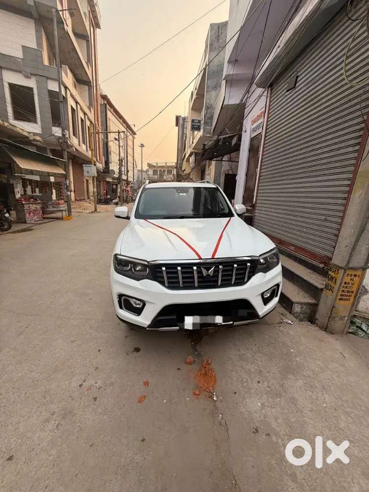 Mahindra Scorpio-n Petrol 2023 Model