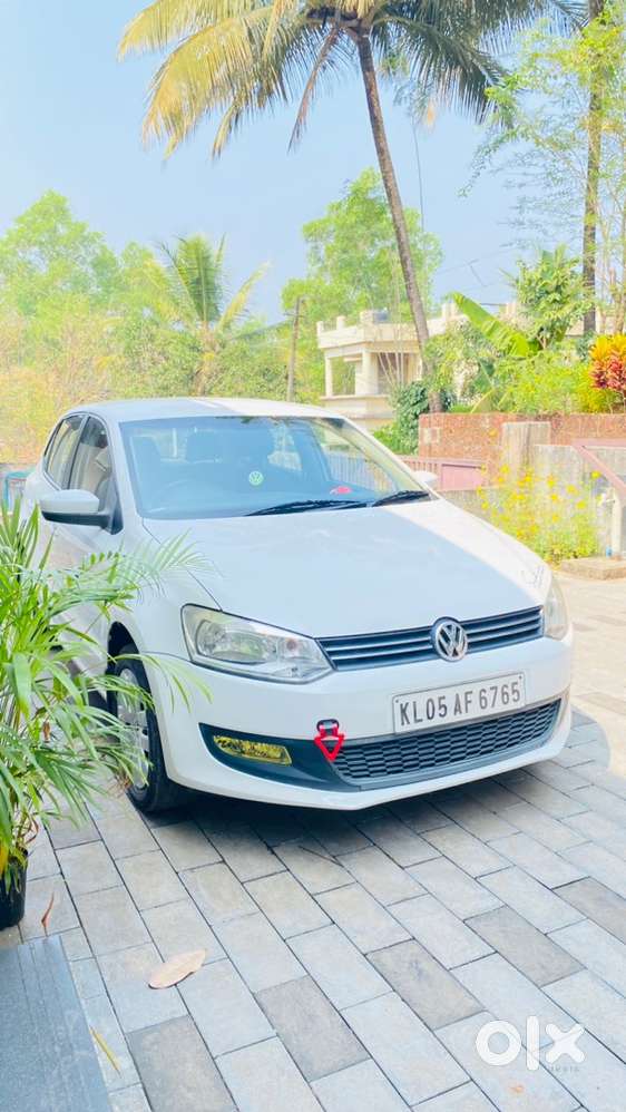 Volkswagen Polo Petrol Manual 2012 Model