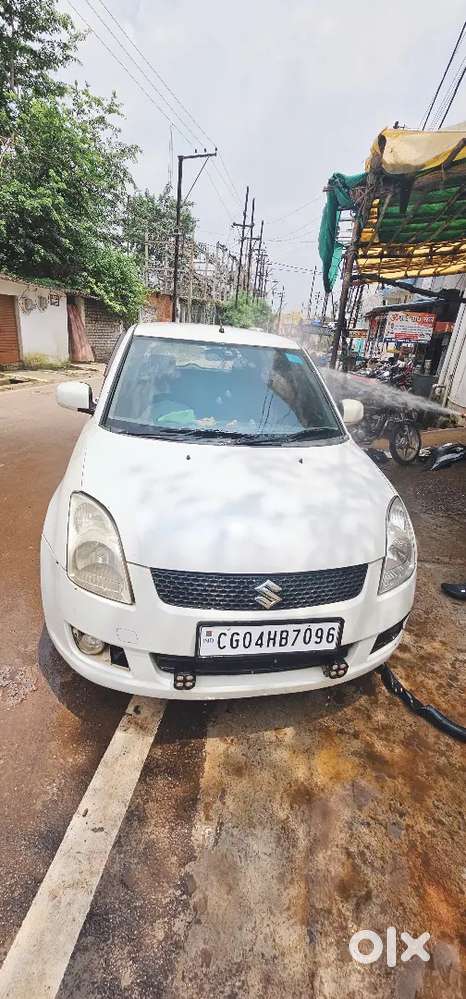 Maruti Suzuki Swift Lxi 2010
