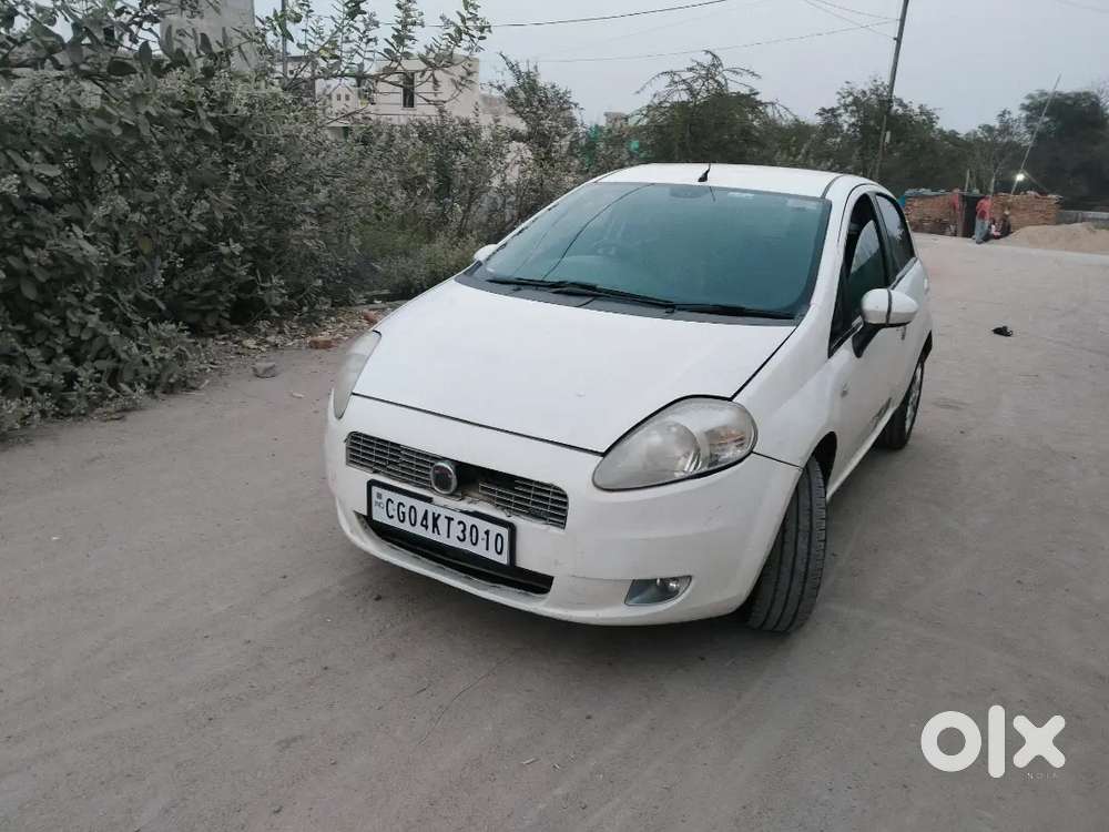 Fiat Grande Punto 2013 Diesel 75000 Km Driven