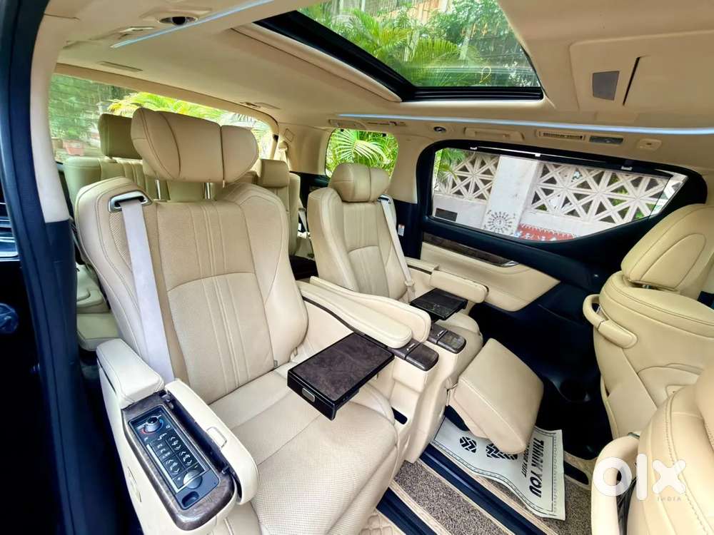 Toyota Vellfire, 2022, Petrol