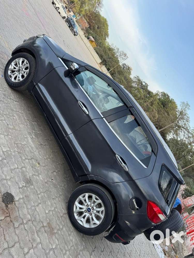 Ford Ecosport 2014 Titanium Diesel Top Model Well Maintained